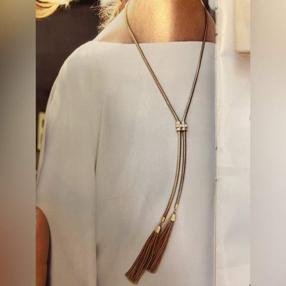 STELLA & DOT - Jacqueline Tassel Lariat - Picture 5 of 5